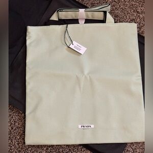 Prada Beauty Tote Bag. New!